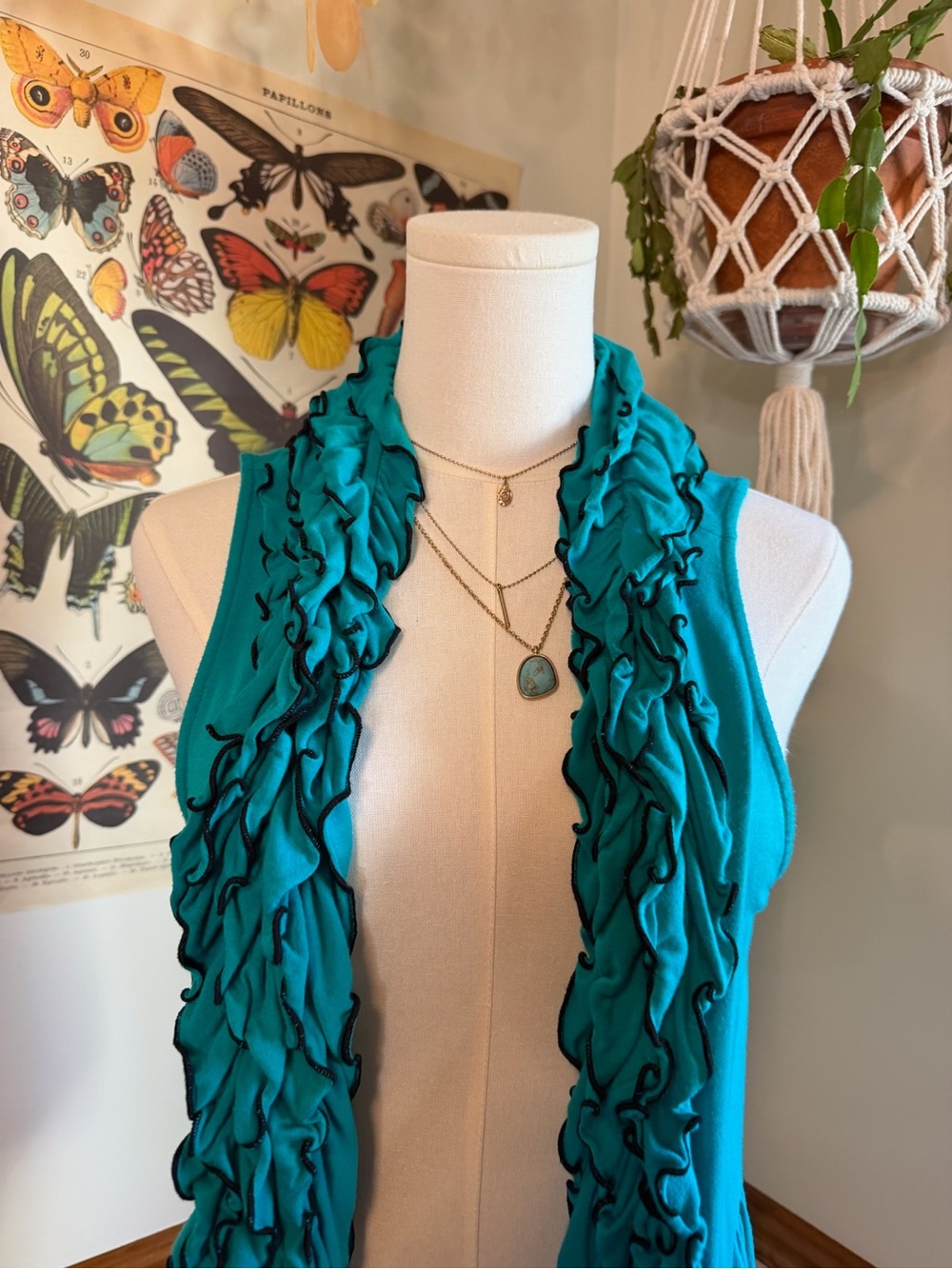 Teal Ruffled Open-Front Vest - Picture 2 of 8